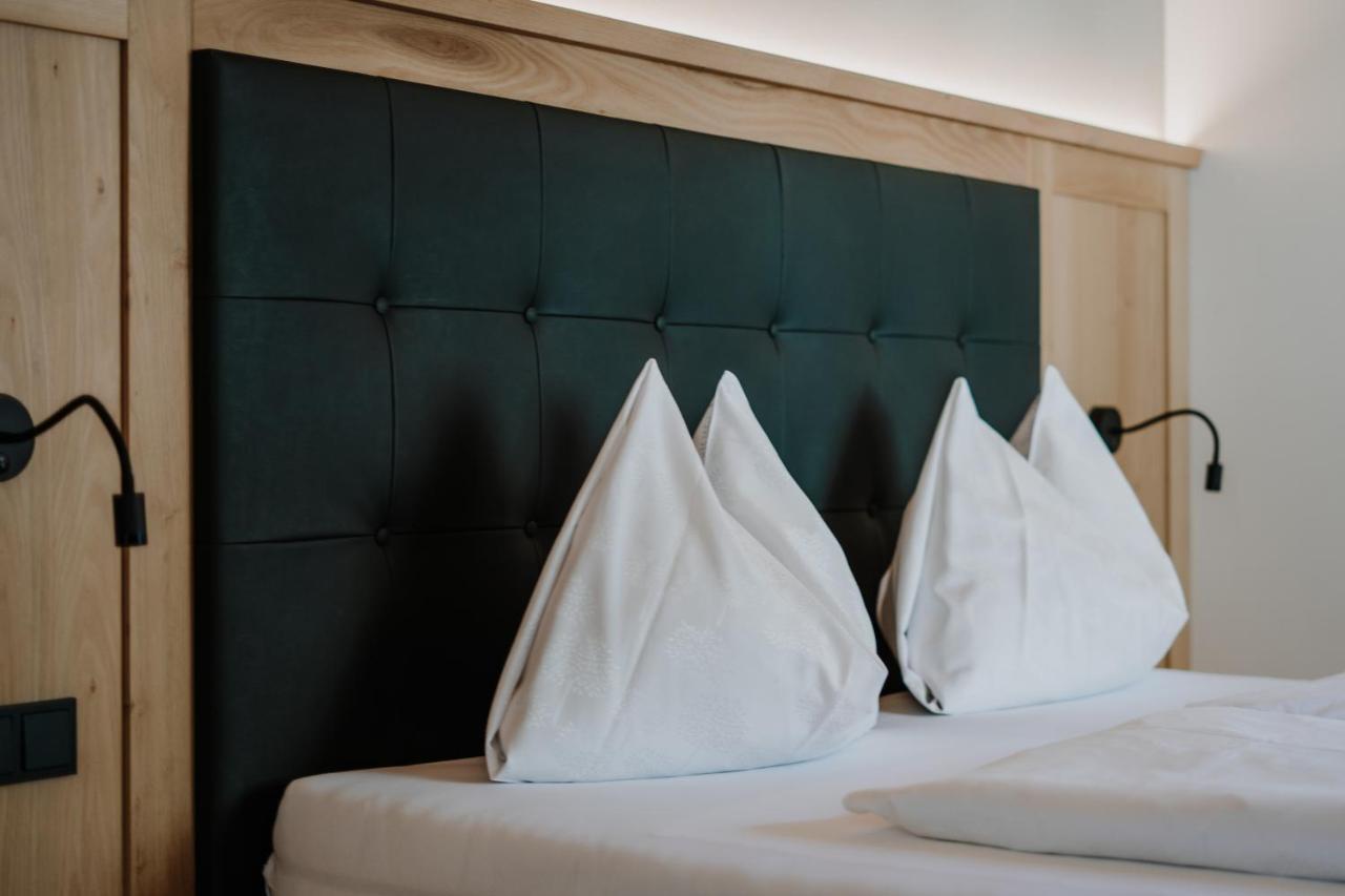 Hotel Weingut Klosterhof Caldaro Luaran gambar